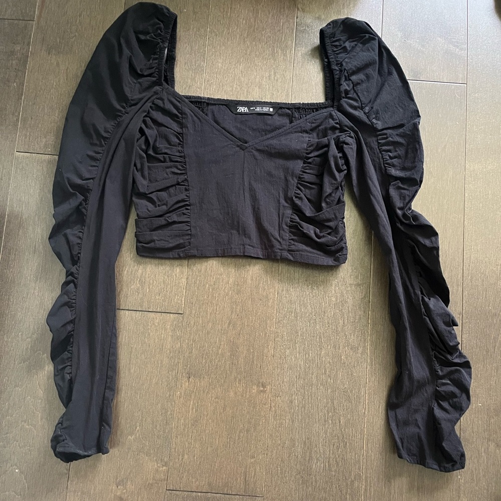 Black cropped long sleeve from Zara.